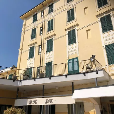 Esperia Otel Spotorno