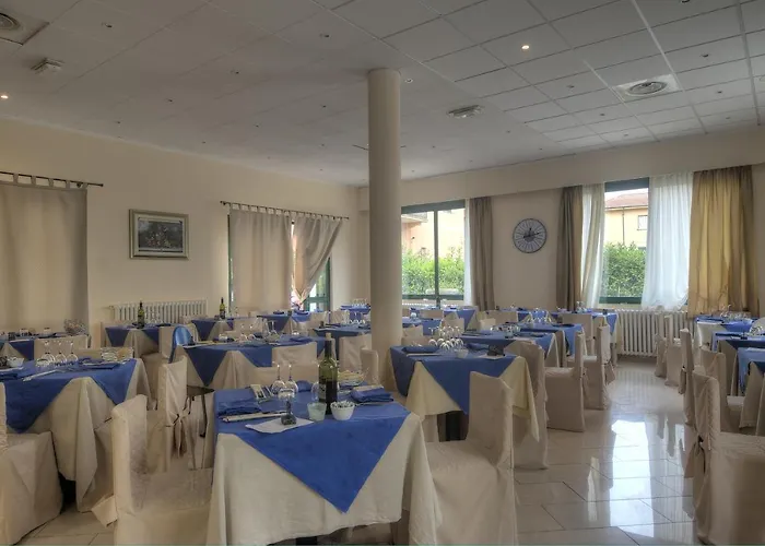 Otel Esperia 2*